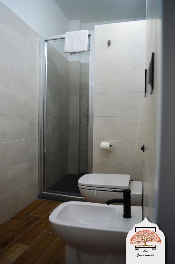 La Jacaranda Rooms تاورمينا المظهر الخارجي الصورة