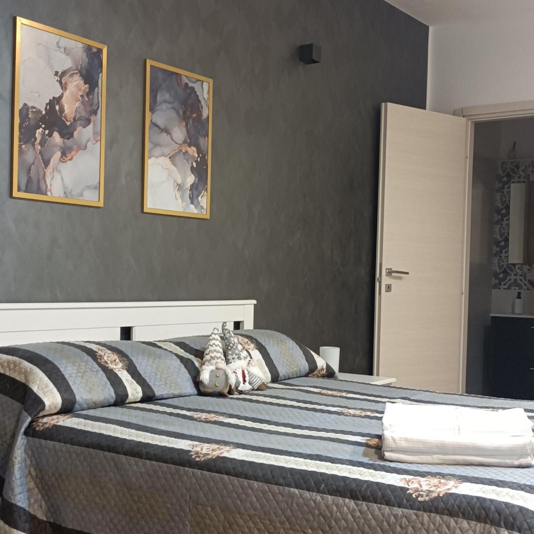 La Jacaranda Rooms تاورمينا المظهر الخارجي الصورة